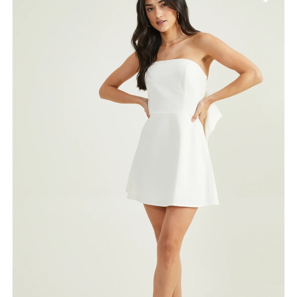 Altared state lilia strapless bow dress in white!!